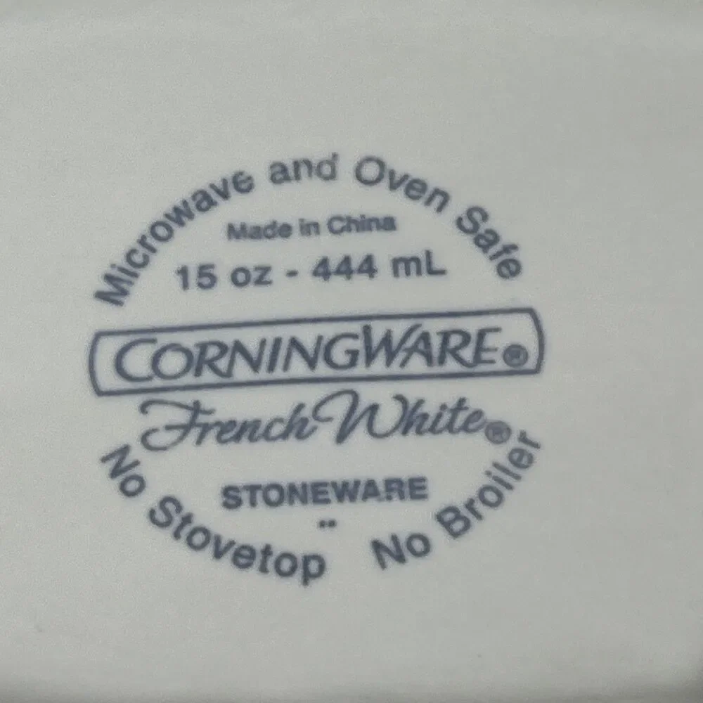 Corning Ware French White Individual Casserole Dish & Plastic Lid 15oz Oval